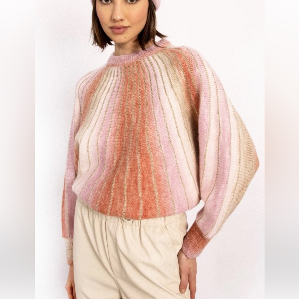 MOLLY BRACKEN PINK ORANGE STRIPED OMBRÉ PASTEL BATWING KNITTED SWEATER SZ S NWOT - Picture 1 of 10
